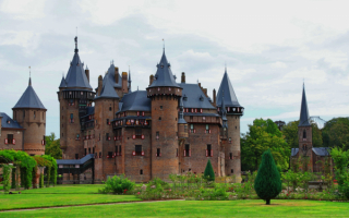 Замок Де-Хаар, Нидерланды