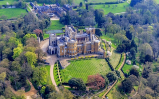 Дворец-замок Бельвуар-Касл