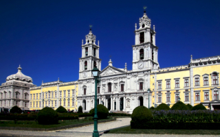Дворец Мафра в Лиссабоне