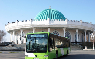 Автобус Мерседес в Ташкенте