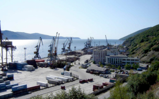 Морской порт Магадана