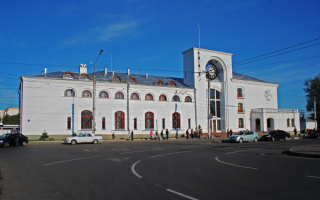 Железнодорожный вокзал Великого Новгорода
