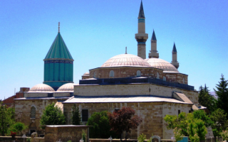 Музей выдающегося поэта-суфия Джалаладдина Руми в турецком городе Конья.