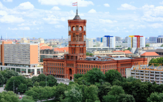 Красная ратуша в Берлине