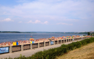 Самара, пляж на берегу Волги