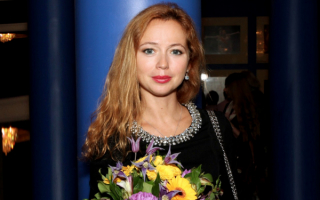 Елена Захарова