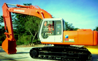 Экскаватор Hitachi EX200