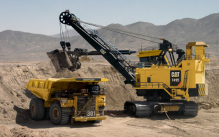 Электрический экскаватор Caterpillar 7495