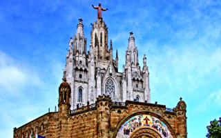 Храм Святого сердца в Барселоне