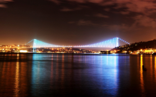 Ночь над Босфором в Стамбуле