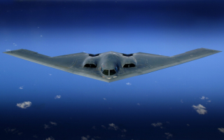 Стратегический бомбардировщик B-2