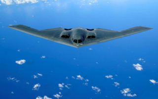 B-2 Spirit - американский тяжёлый малозаметный стратегический бомбардировщик