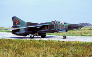 МиГ-23 -советский многоцелевой истребитель с крылом изменяемой стреловидности
