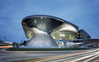 Музей BMW, Мюнхен, Германия