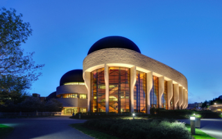 Канадский музей цивилизации