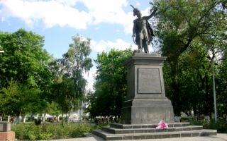 Памятник атаману Платову в Новочеркасске