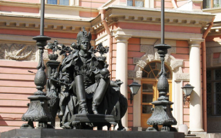 Памятник Павлу I в Санкт-Петербурге
