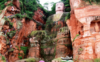 Статуя Будды в Лэшане