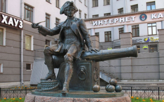 Памятник бомбардиру Корчмину в Санкт-Петербурге