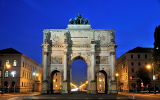 Триумфальная арка в Мюнхене