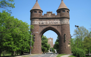 Мемориальная арка в Хартфорде