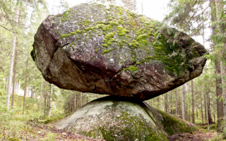 Камень на камне