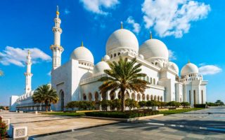Мечеть шейха Зайда в ОАЭ