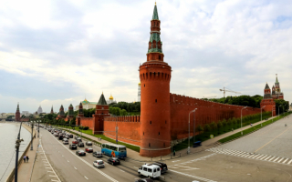 Угловая Арсенальная башня Московского Кремля