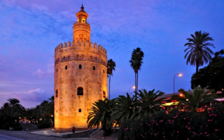 Мавританская башня в Севилье