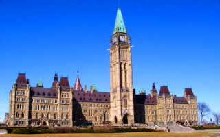 Здание канадского парламента