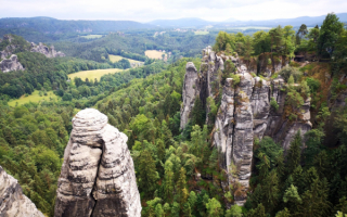 Скальный массив Бастай в Саксонской Швейцарии