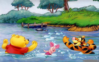 Винни-Пух, Хрюник и Тигруля купаются в реке