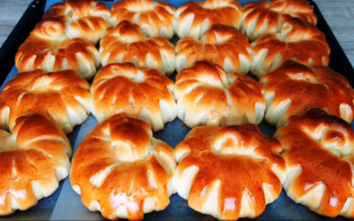 Вкусные сладкие сдобные булочки