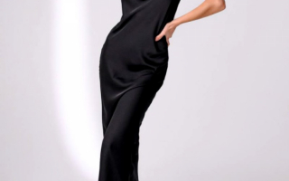 Черное шелковое платье комбинация