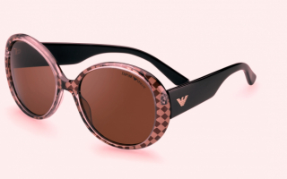 Стильные солнцезащитные очки Emporio Armani